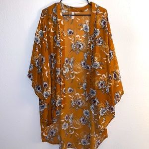 Floral Kimono 🌸 (XS/S)